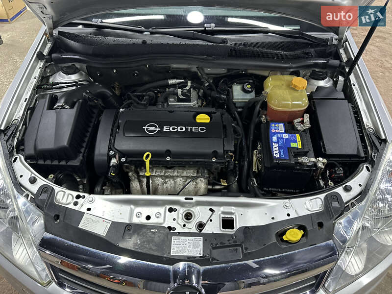 Універсал Opel Astra 2008 в Києві