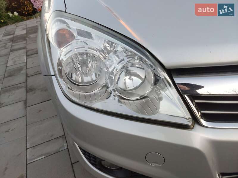 Універсал Opel Astra 2009 в Луцьку фото 18 Універсал Opel Astra 2009 в Луцьку