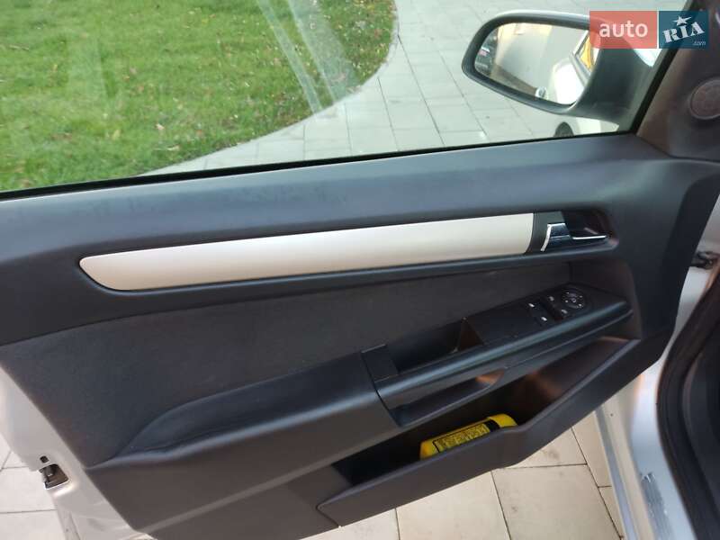 Універсал Opel Astra 2009 в Луцьку фото 28 Універсал Opel Astra 2009 в Луцьку