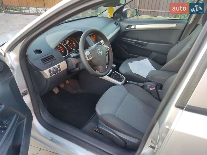 Універсал Opel Astra 2009 в Луцьку фото 33 Універсал Opel Astra 2009 в Луцьку