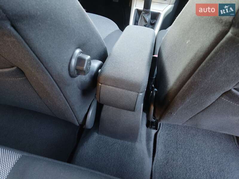 Універсал Opel Astra 2009 в Луцьку фото 48 Універсал Opel Astra 2009 в Луцьку