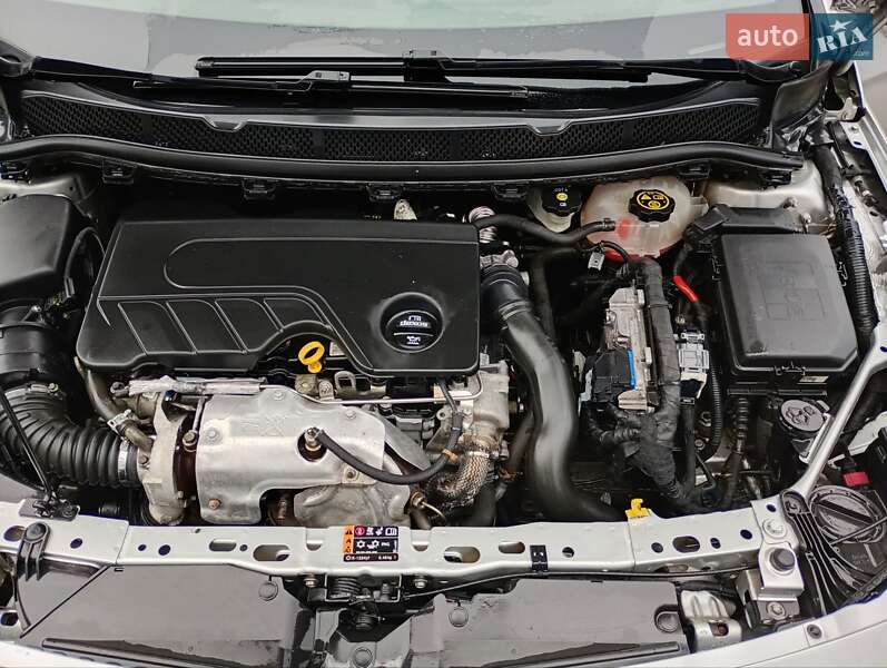 Универсал Opel Astra 2017 в Николаеве