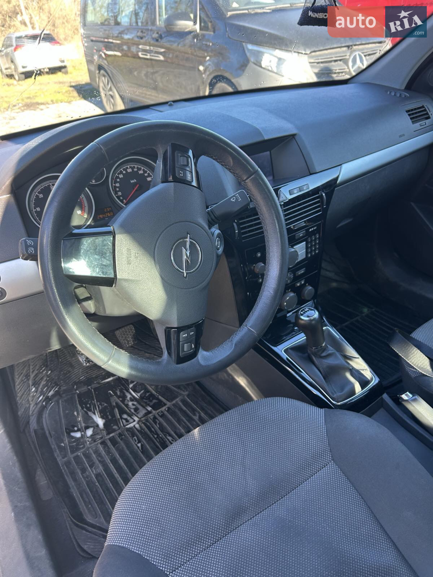 2010 Opel Astra - мініатюра 12