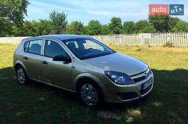 Хетчбек Opel Astra 2005 в Теплику
