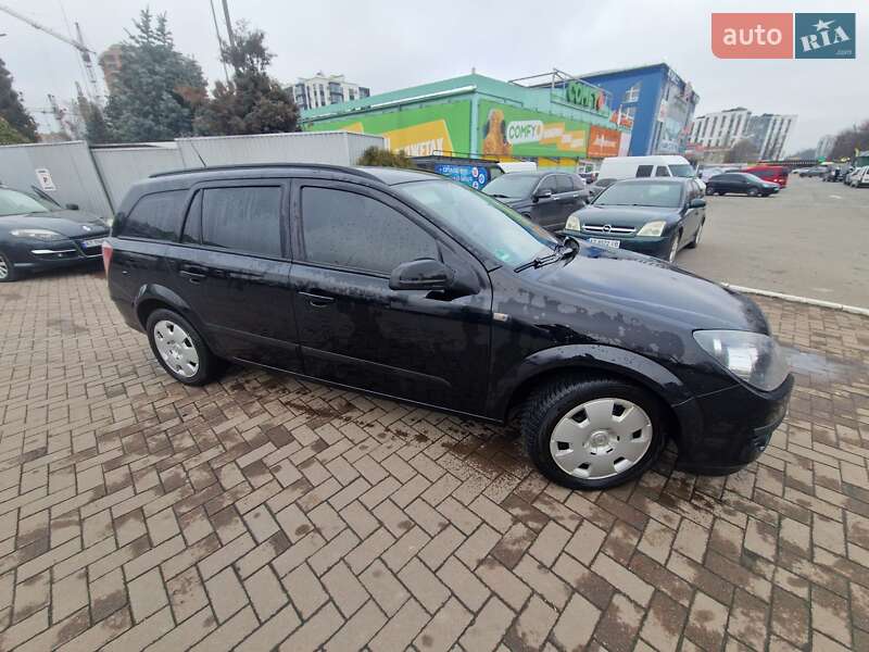 Универсал Opel Astra 2005 в Ивано-Франковске