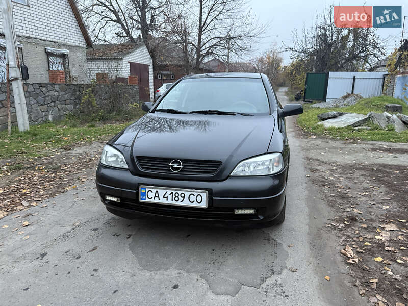 Седан Opel Astra 2008 в Кременчуці фото 3 Седан Opel Astra 2008 в Кременчуці