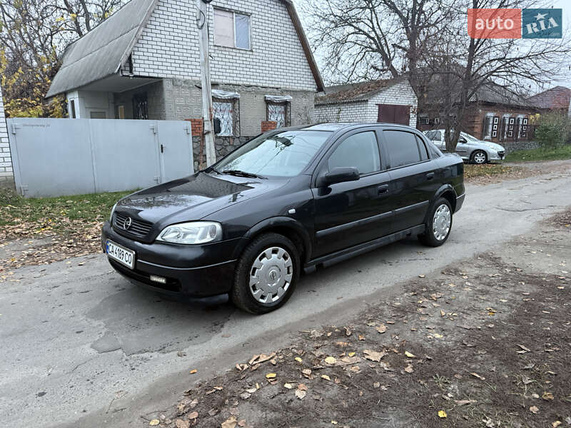 Седан Opel Astra 2008 в Кременчуці фото 5 Седан Opel Astra 2008 в Кременчуці