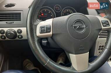 Универсал Opel Astra 2008 в Тысменице фото 21 Универсал Opel Astra 2008 в Тысменице