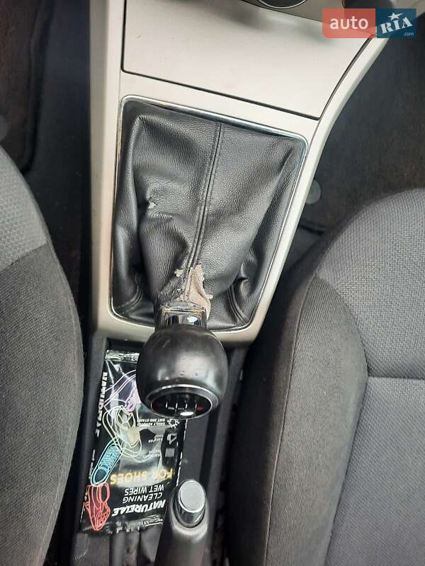 Универсал Opel Astra 2008 в Тысменице