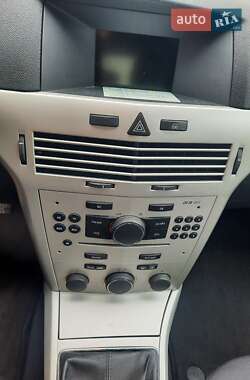 Универсал Opel Astra 2008 в Тысменице фото 26 Универсал Opel Astra 2008 в Тысменице
