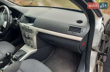 Универсал Opel Astra 2008 в Тысменице фото 31 Универсал Opel Astra 2008 в Тысменице