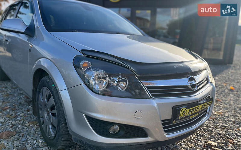 Універсал Opel Astra 2010 в Коломиї фото 2 Універсал Opel Astra 2010 в Коломиї
