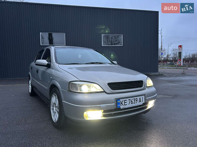 Opel Astra 2005