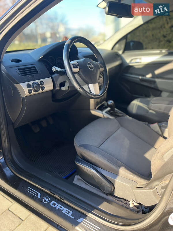 Універсал Opel Astra 2007 в Старокостянтинові