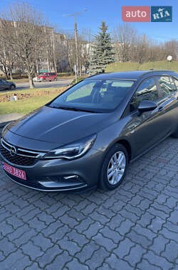 Універсал Opel Astra 2019 в Луцьку