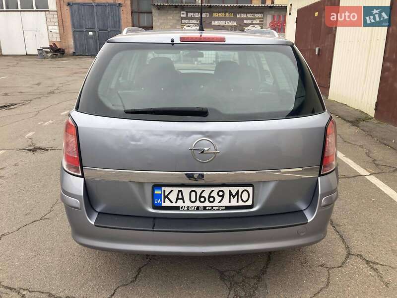 Универсал Opel Astra 2008 в Киеве