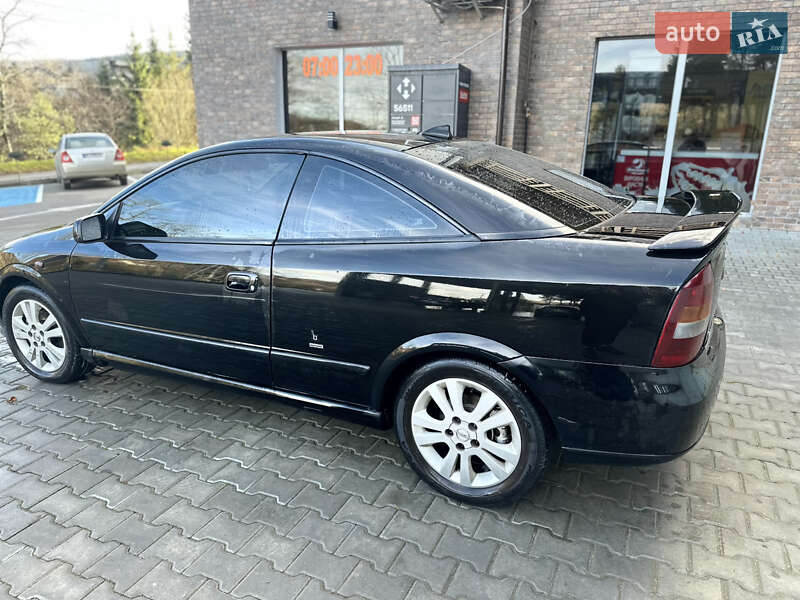 Купе Opel Astra 2001 в Трускавце