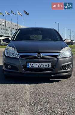 Хетчбек Opel Astra 2008 в Львові