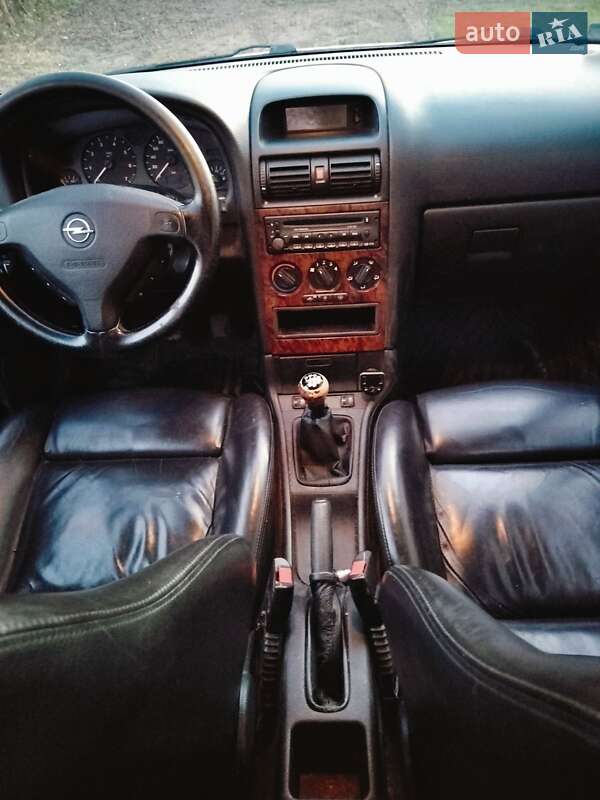 Хэтчбек Opel Astra 2000 в Чорткове