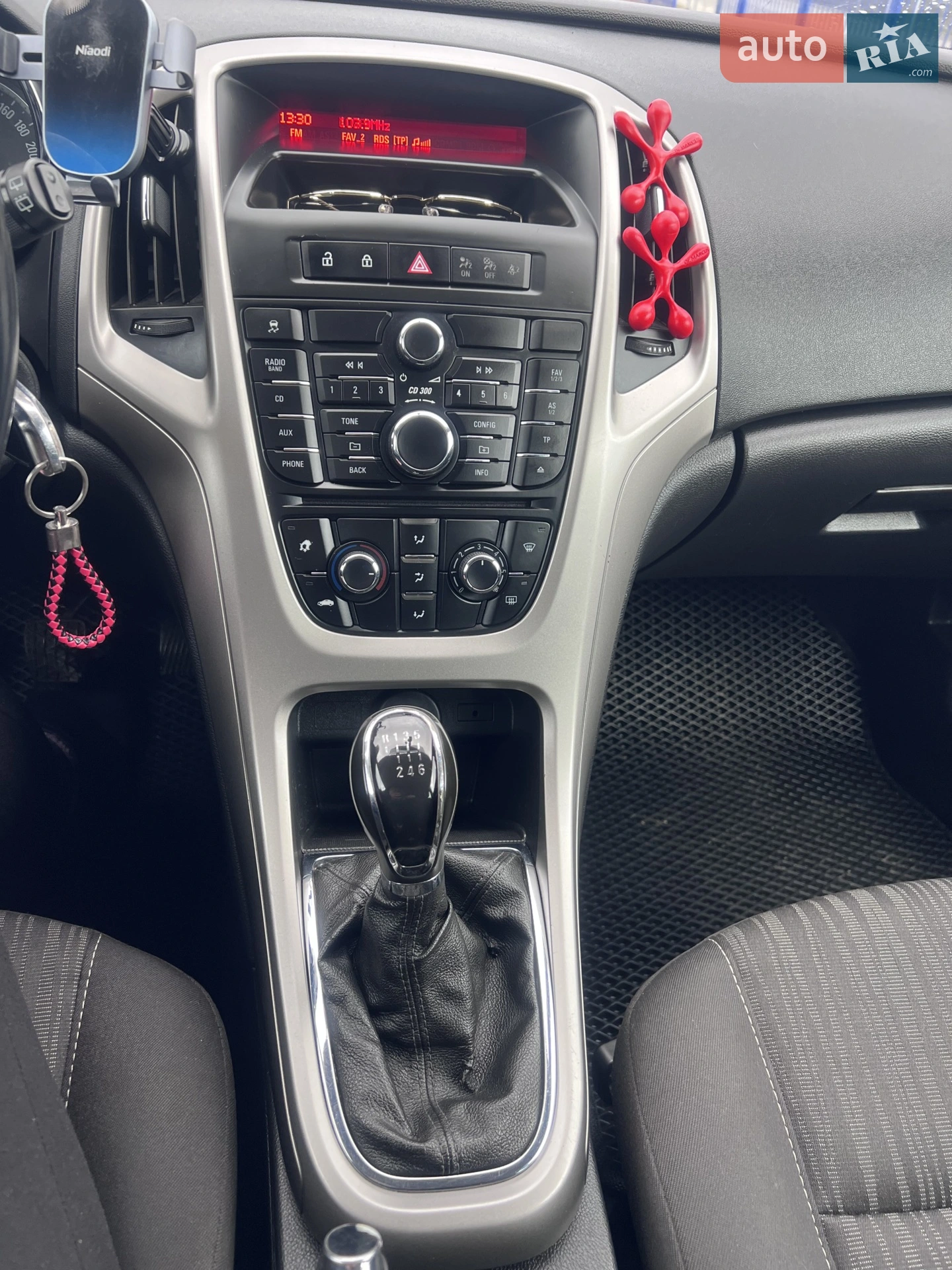 2011 Opel Astra - мініатюра 7