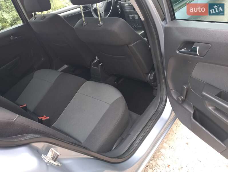 Универсал Opel Astra 2006 в Тернополе фото 21 Универсал Opel Astra 2006 в Тернополе