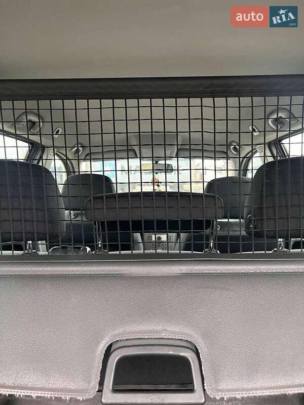 Универсал Opel Astra 2006 в Сарнах