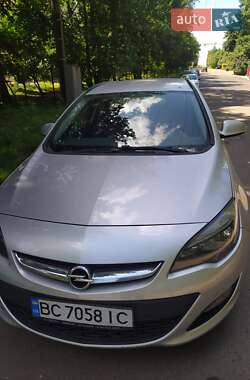 Универсал Opel Astra 2013 в Львове