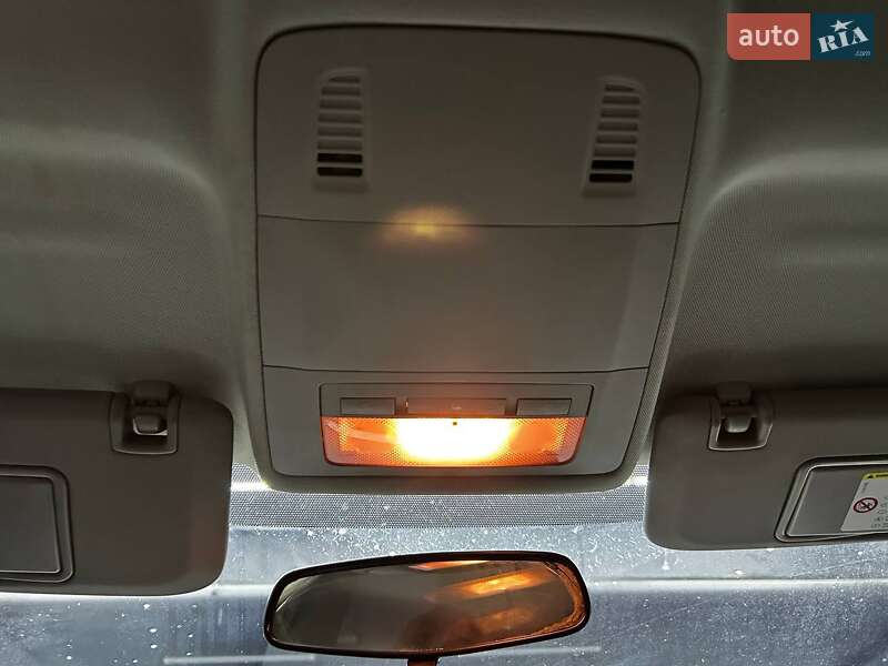 Универсал Opel Astra 2011 в Черновцах