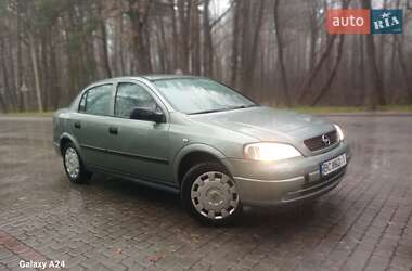 Седан Opel Astra 2006 в Львове