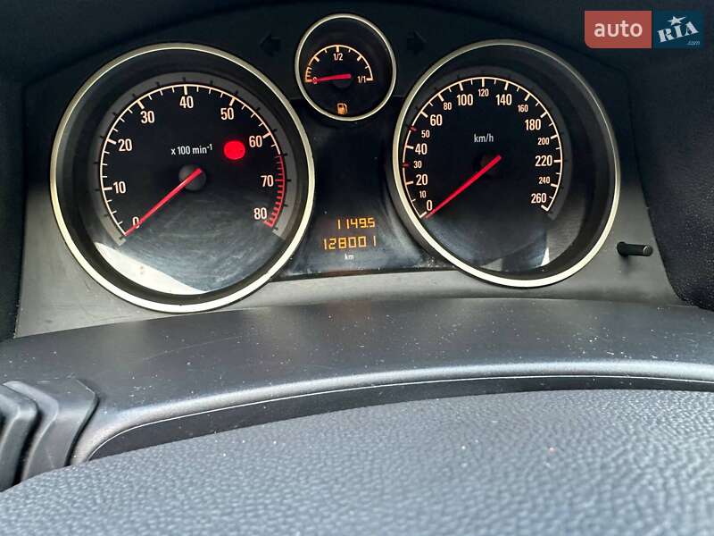 Универсал Opel Astra 2006 в Каменском