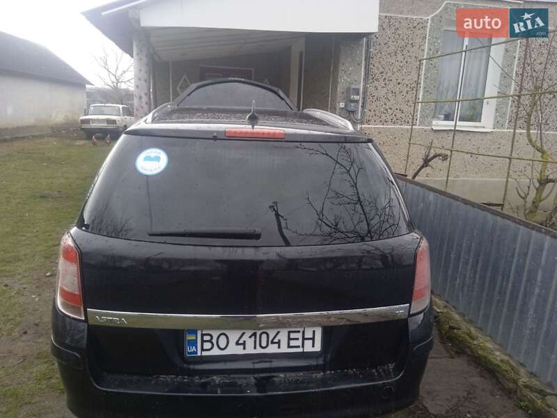 Универсал Opel Astra 2005 в Теребовле