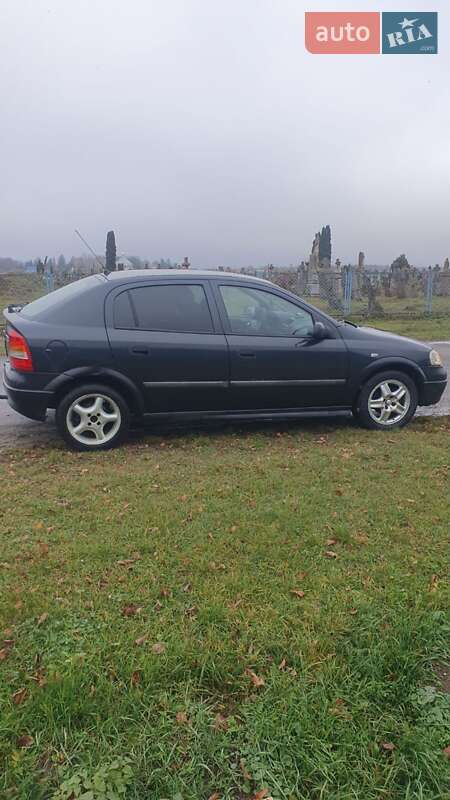 Хетчбек Opel Astra 1998 в Чорткові