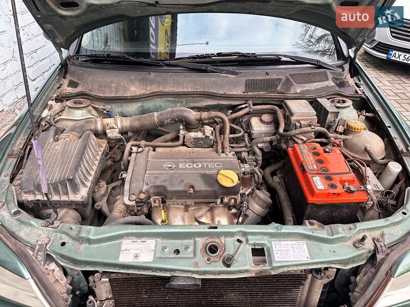 Седан Opel Astra 2005 в Запорожье