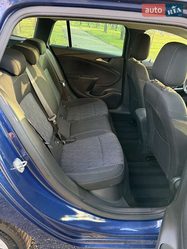 Универсал Opel Astra 2020 в Хмельницком