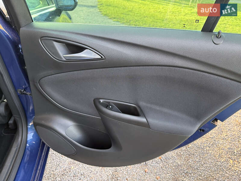 Универсал Opel Astra 2020 в Хмельницком