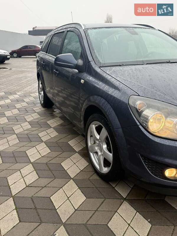 Универсал Opel Astra 2010 в Белой Церкви фото 8 Универсал Opel Astra 2010 в Белой Церкви
