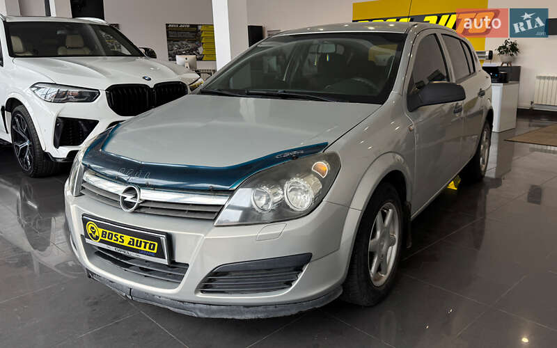 Хетчбек Opel Astra 2005 в Шептицькому