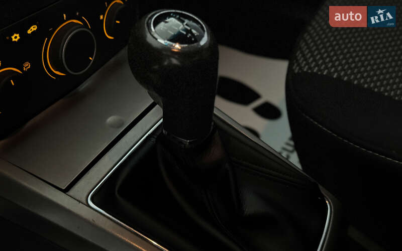 Хетчбек Opel Astra 2005 в Шептицькому