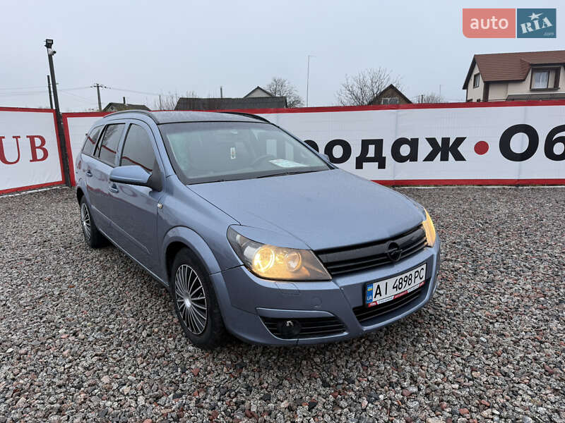 Универсал Opel Astra 2006 в Переяславе