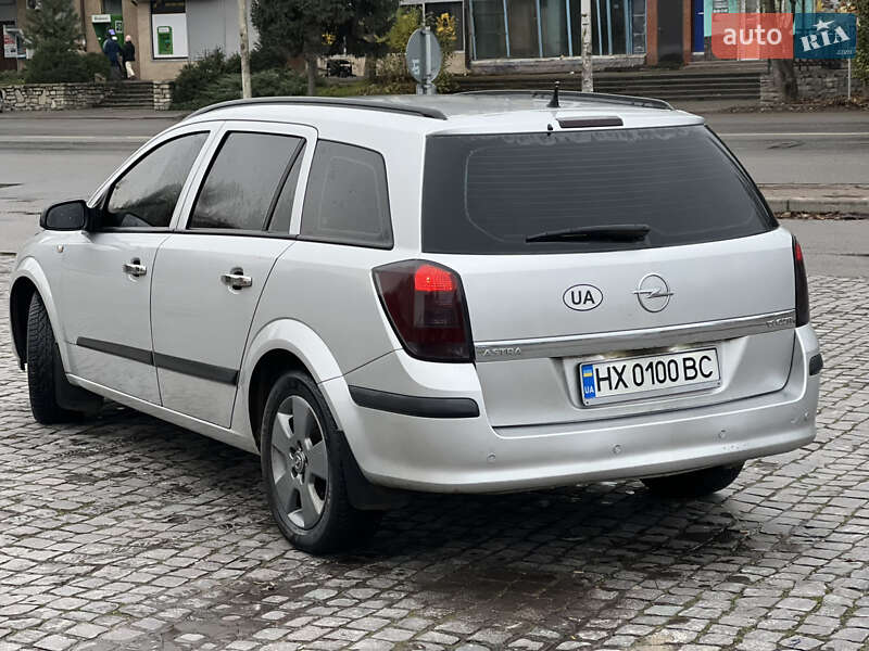 Універсал Opel Astra 2006 в Кам'янець-Подільському