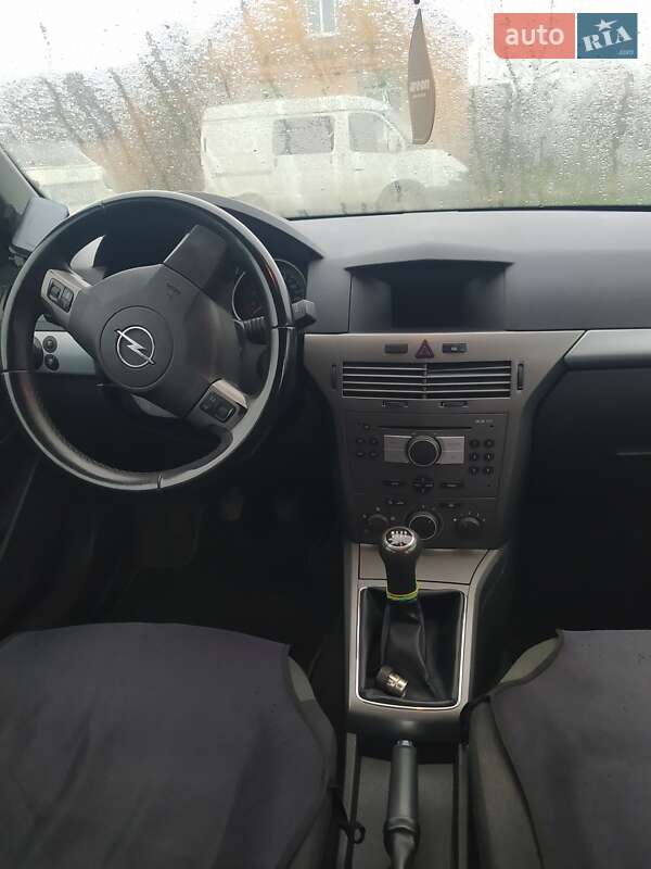 Универсал Opel Astra 2005 в Бердичеве фото 14 Универсал Opel Astra 2005 в Бердичеве