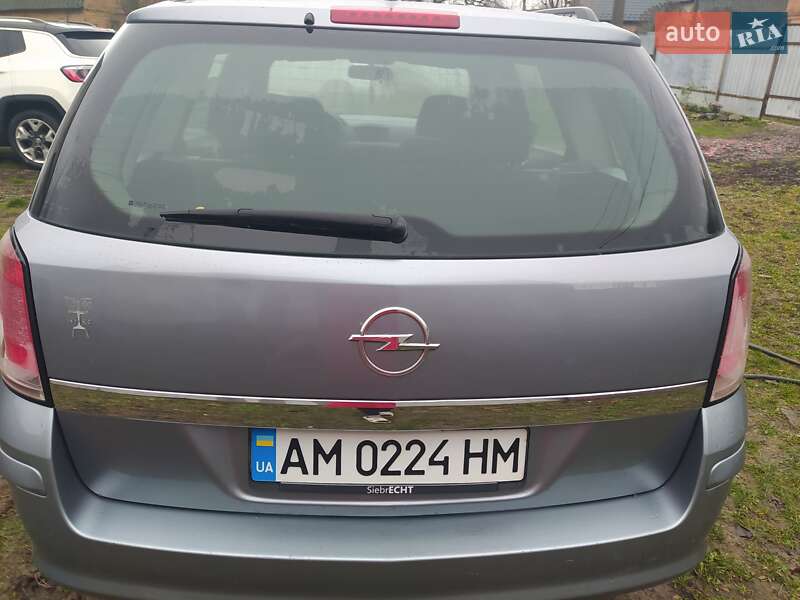Универсал Opel Astra 2005 в Бердичеве фото 7 Универсал Opel Astra 2005 в Бердичеве