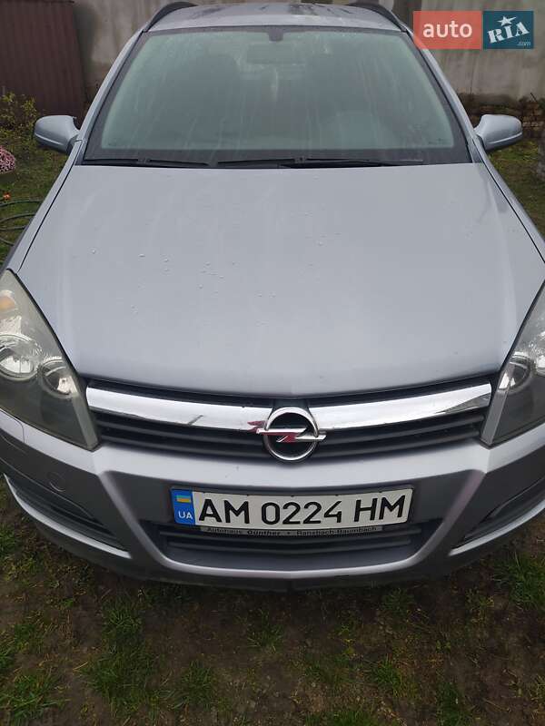 Универсал Opel Astra 2005 в Бердичеве фото 2 Универсал Opel Astra 2005 в Бердичеве