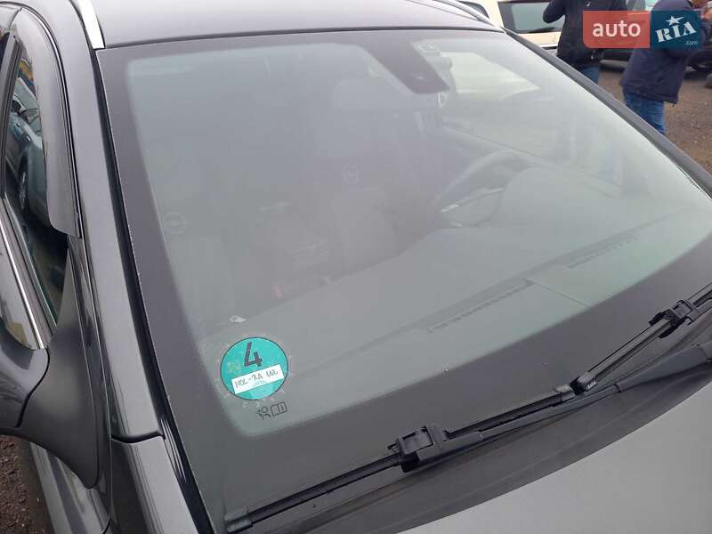 Универсал Opel Astra 2009 в Черкассах