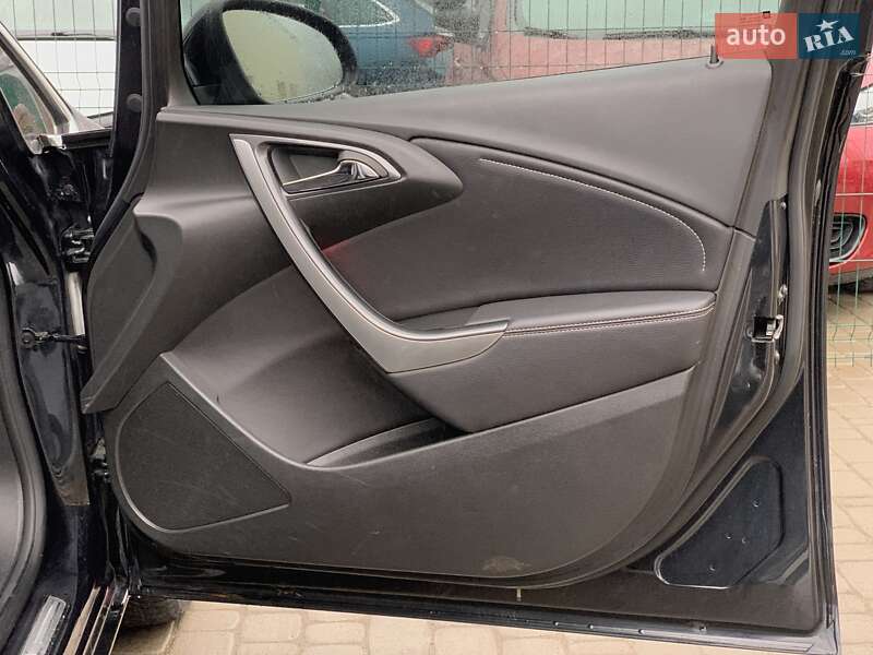 Универсал Opel Astra 2014 в Бердичеве