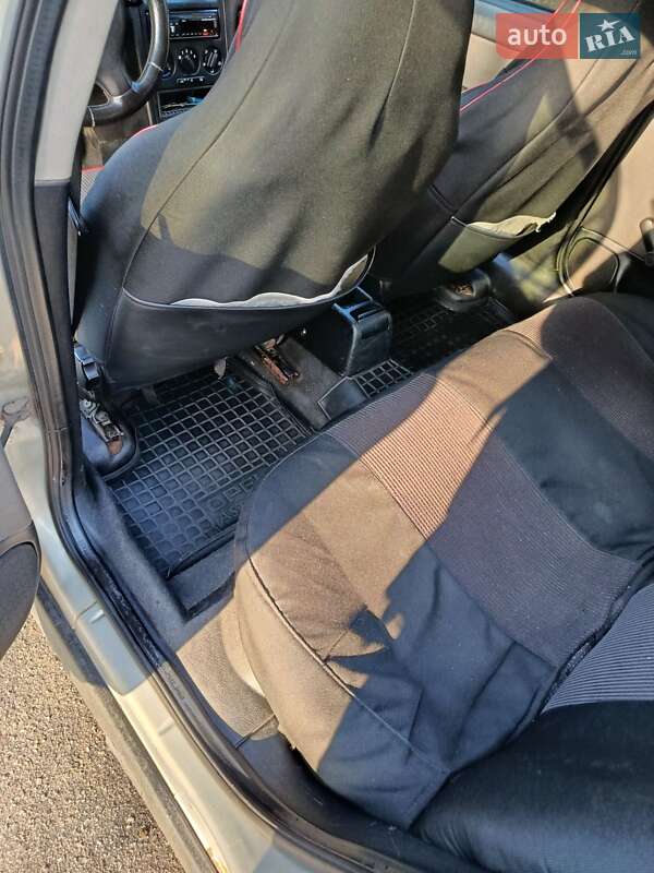 Седан Opel Astra 2007 в Синельниково фото 8 Седан Opel Astra 2007 в Синельниково