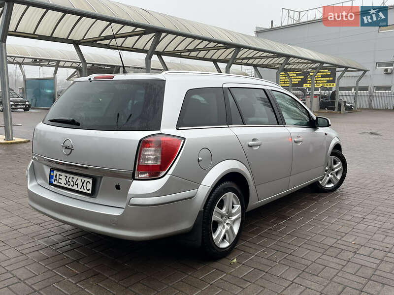 Универсал Opel Astra 2010 в Киеве фото 6 Универсал Opel Astra 2010 в Киеве