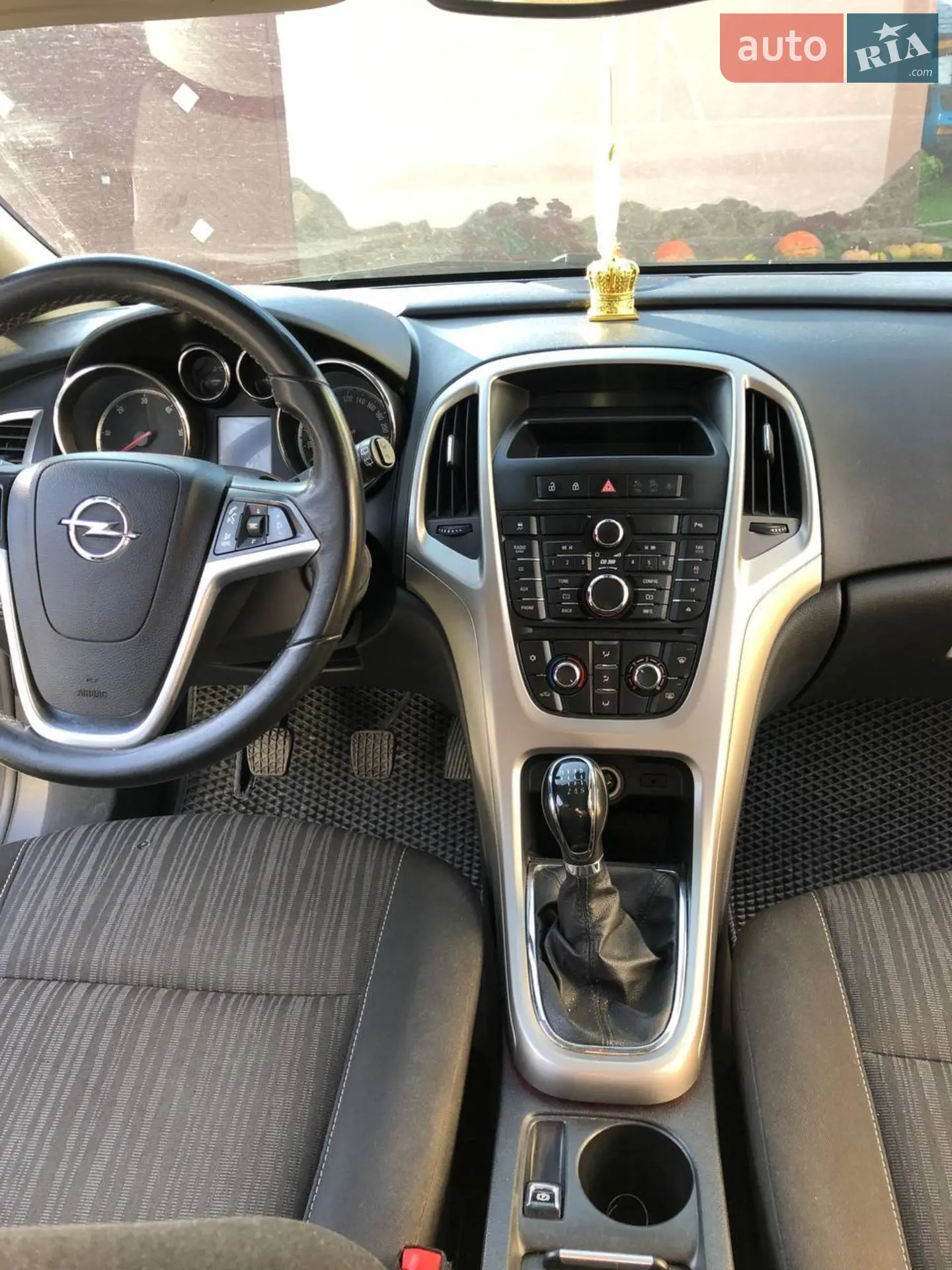 2011 Opel Astra - фото 1
