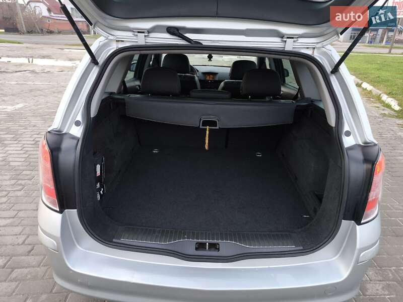 Универсал Opel Astra 2009 в Харькове