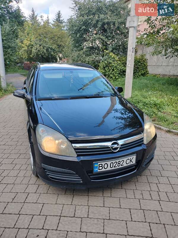 Универсал Opel Astra 2006 в Львове